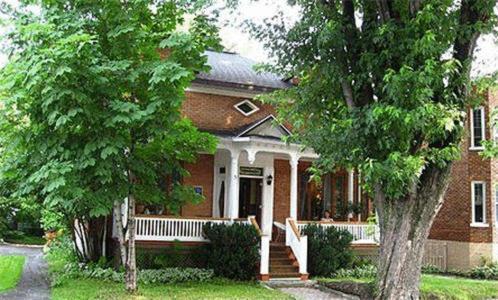 Bed and Breakfast Aux Annees Folles Québec Zewnętrze zdjęcie